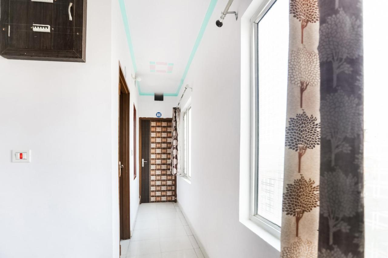 Oyo 69534 Hotel Nanda Tower Hanumangarh Exterior photo